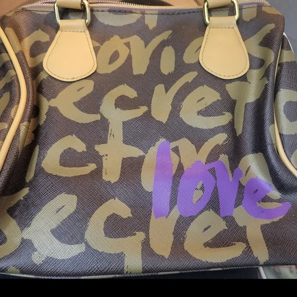 Victoria's Secret Women's Brown and Purple Bag Love Medium - Picture 4 of 11